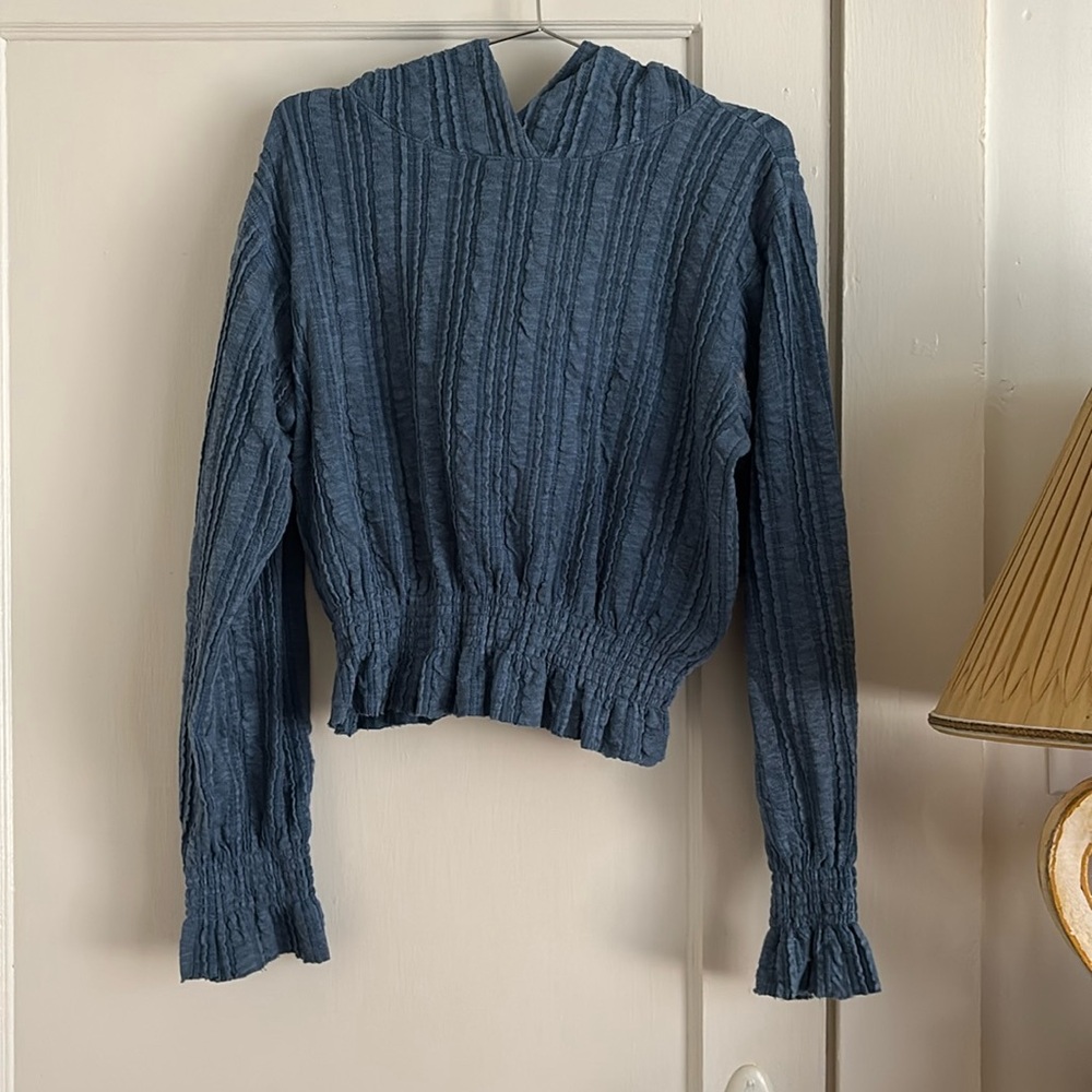 FP Beach cropped ruffle sweater M